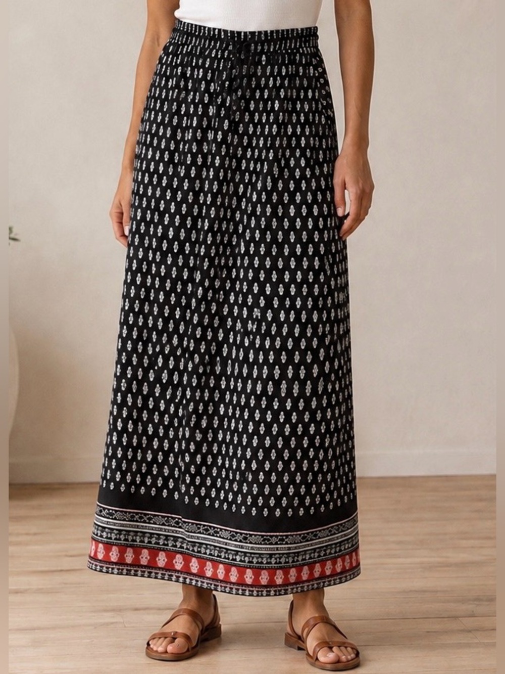 Lightweight Patterned Maxi Skirt